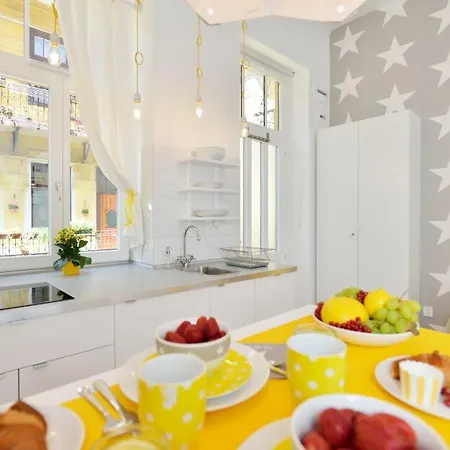 Klauzal33 アパート *